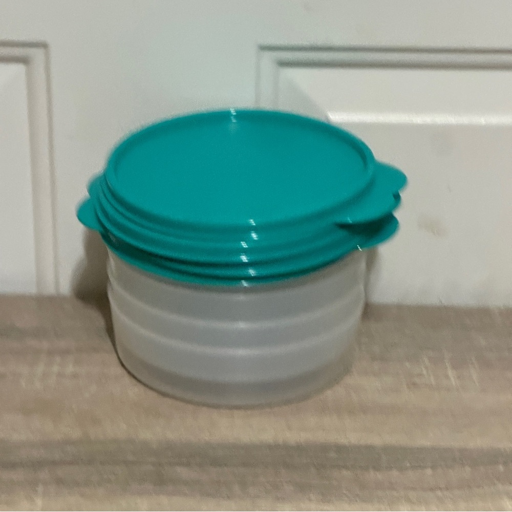 Tupperware Wonders Bowl Medium 1.5 Cup Cereal Snack Salad Set Of 4 Teal Lids NEW